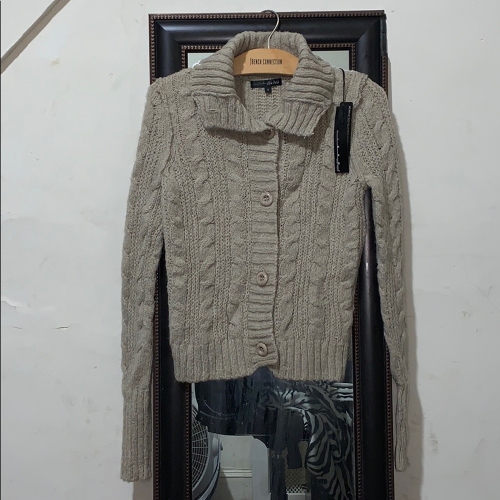 Cable knit Sweater